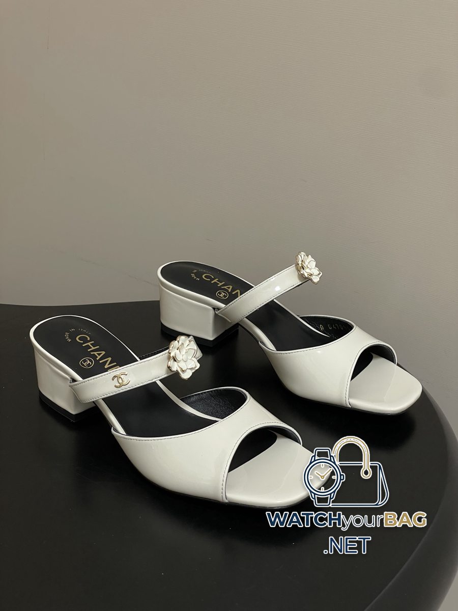 CLASSIC Chanel Sandals