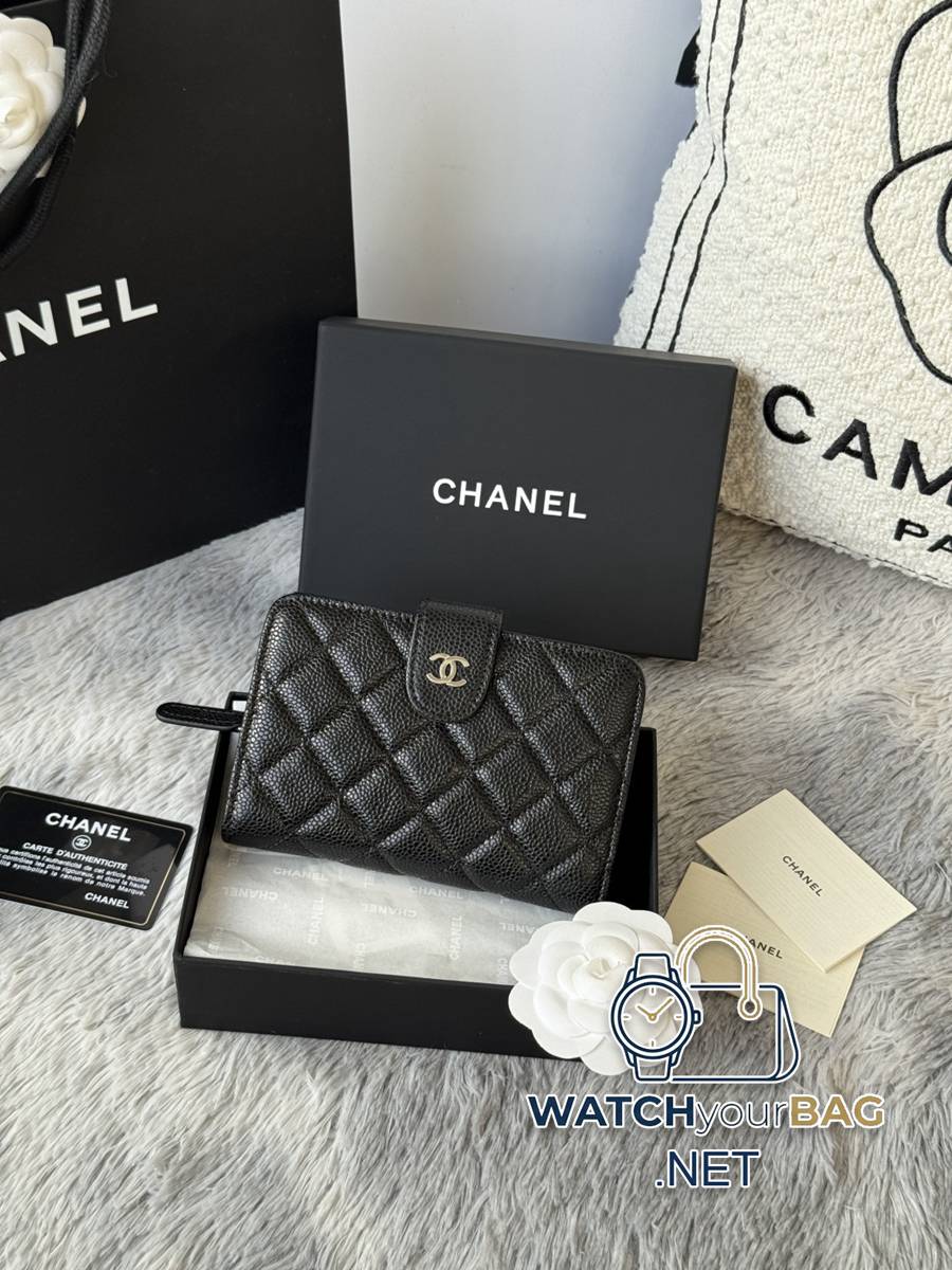A48667 Chanel