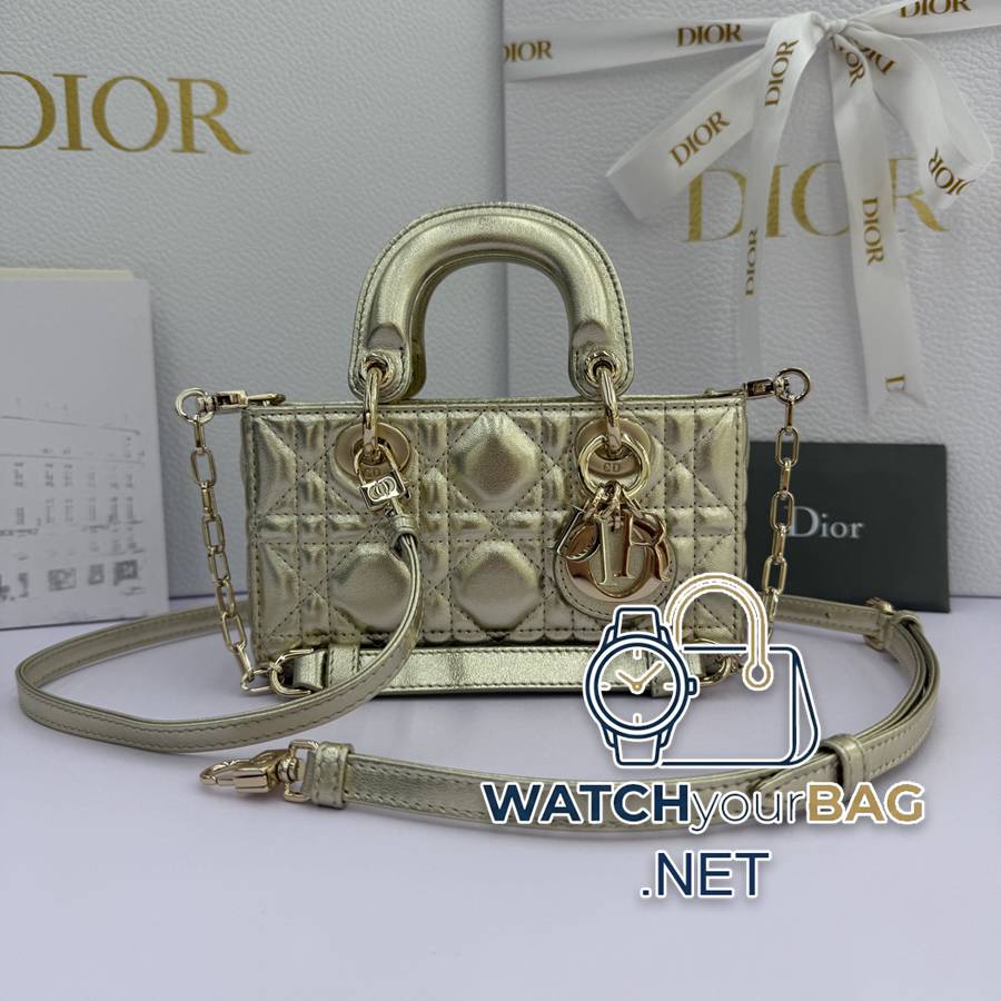 M0910 Dior Lady Dior Handbag