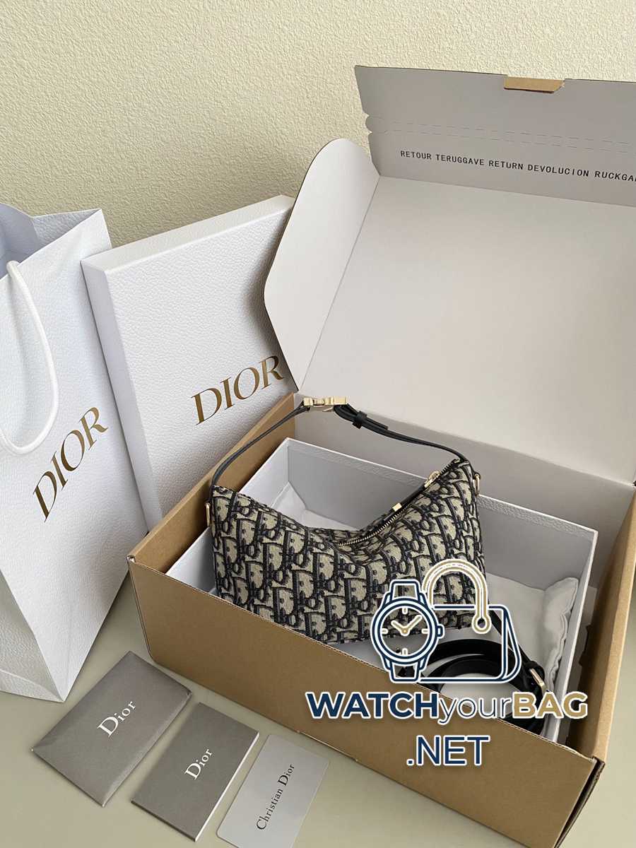 THER Dior Handbag