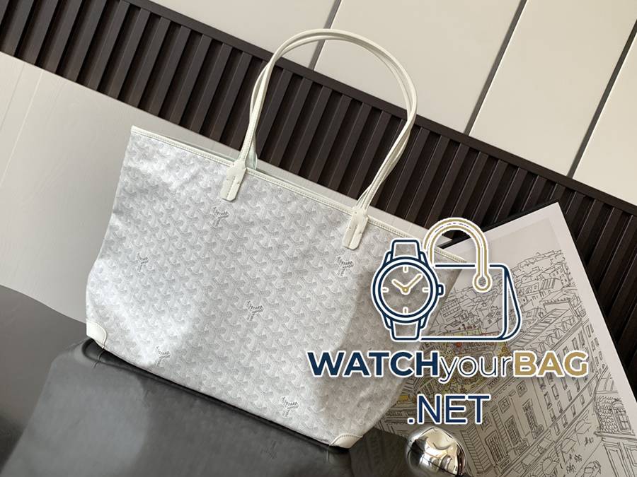 Goyard Saint Louis Tote Bag