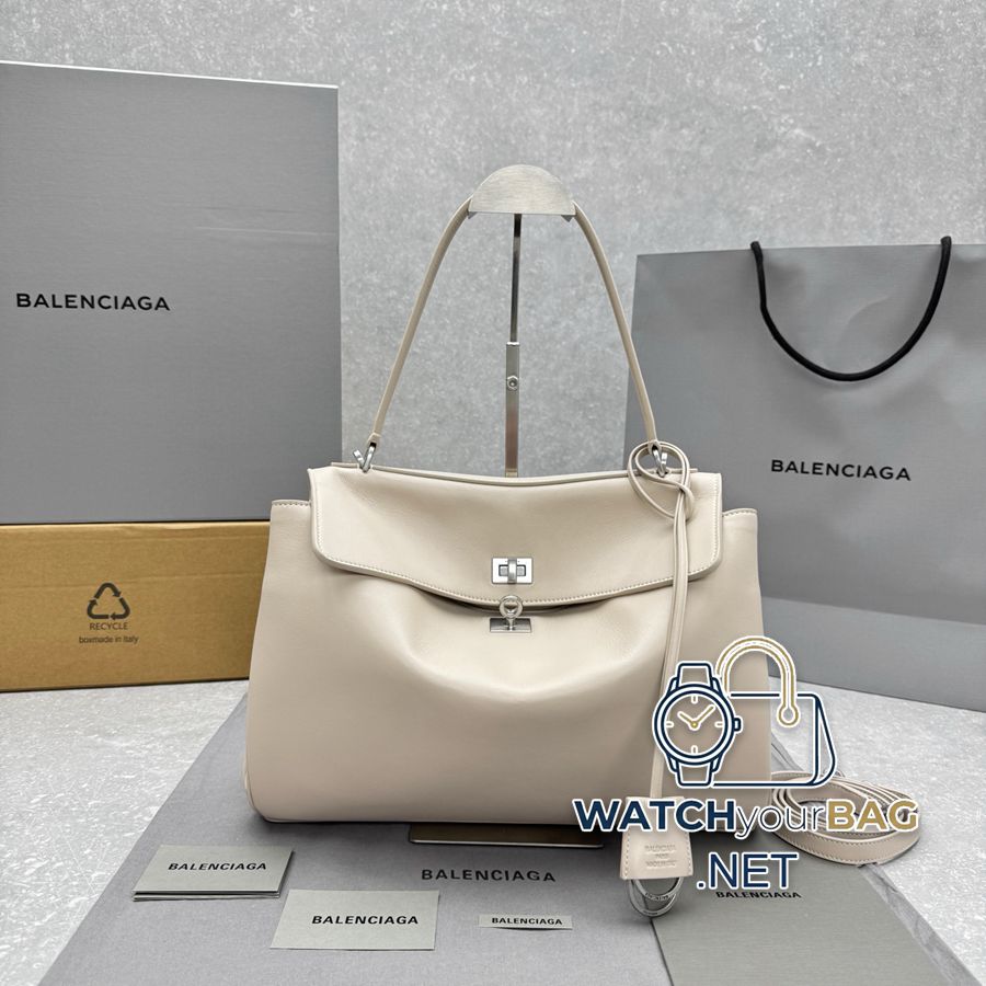 Balenciaga MEDIUM Handbag