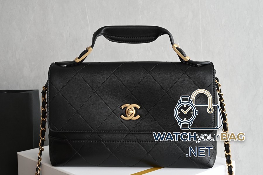 Chanel Messenger Bag