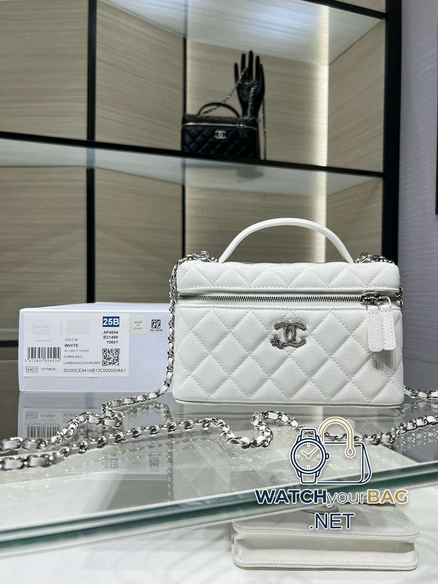 AP4854 Chanel Bag