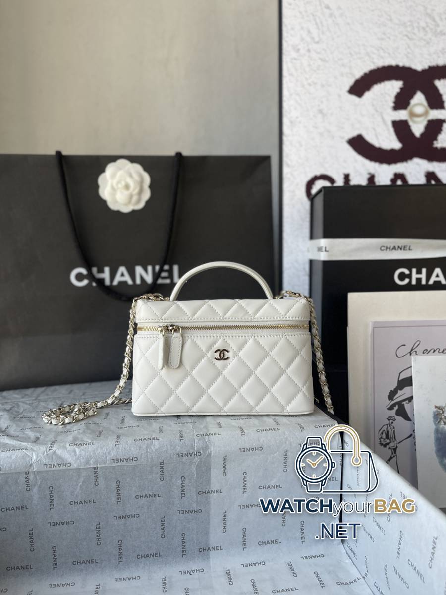 AP4385 Chanel Bag