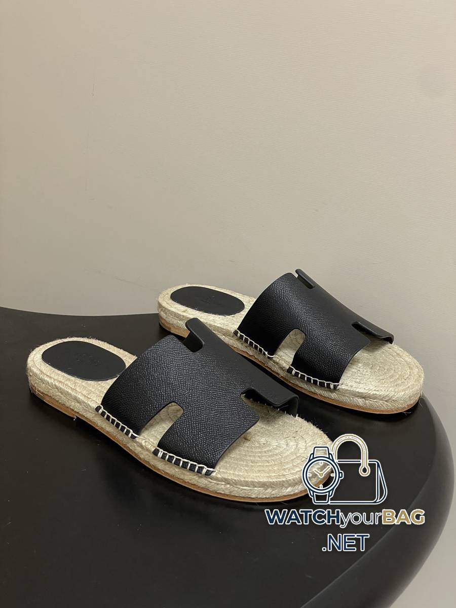 N-RETURNABLE Hermes Sandals