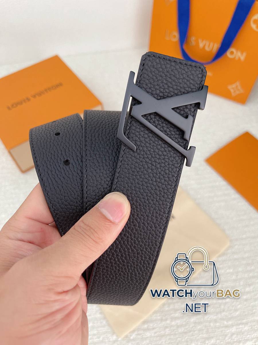Louis Vuitton Reversible Belt