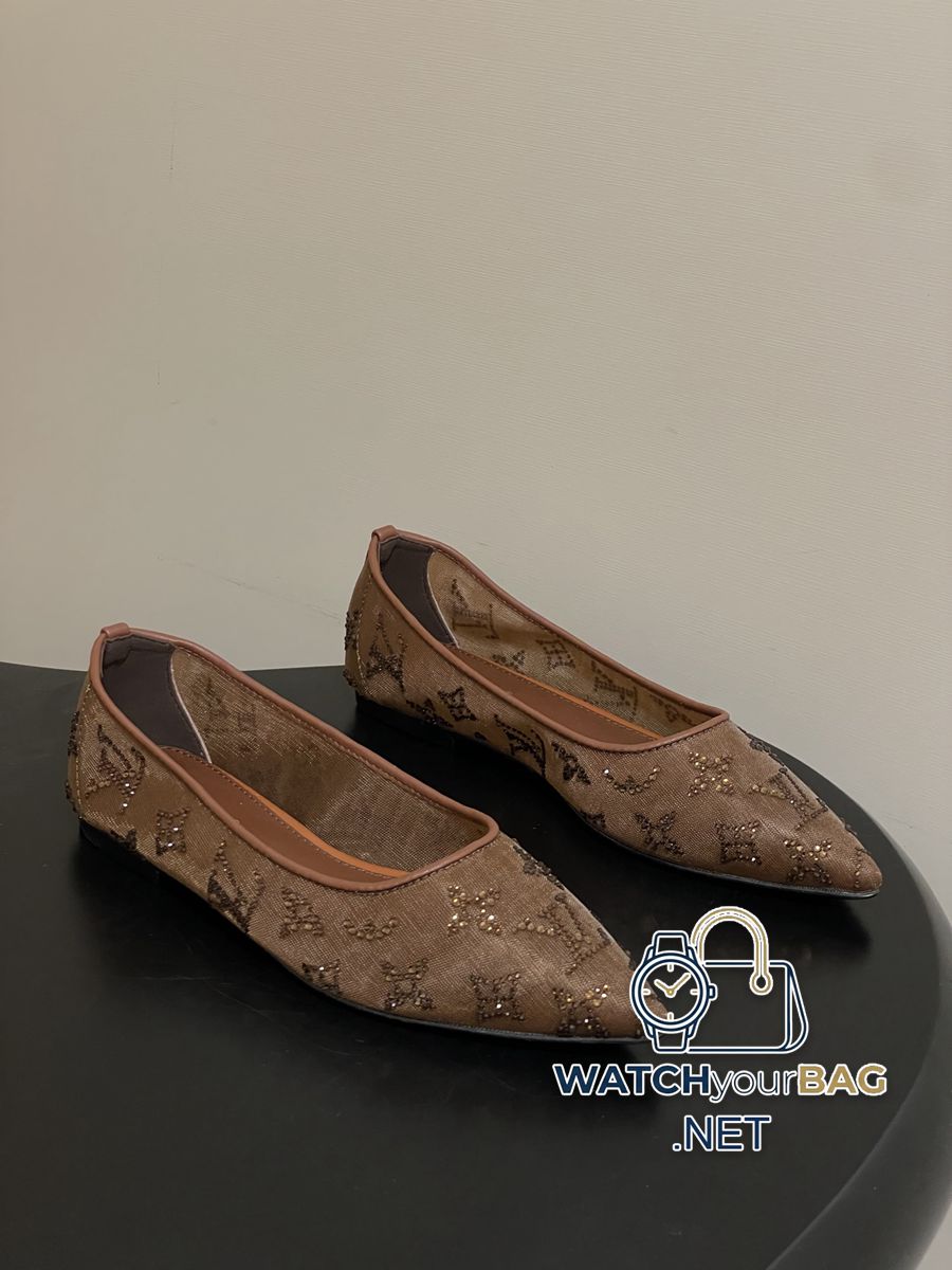 LOUIS Louis Vuitton Ballet Flats