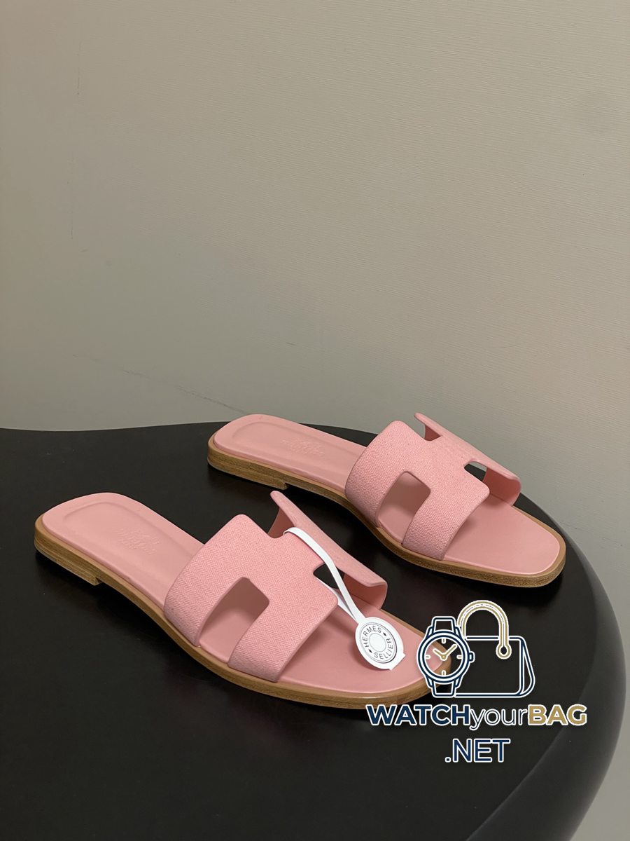 T Hermes Sandals