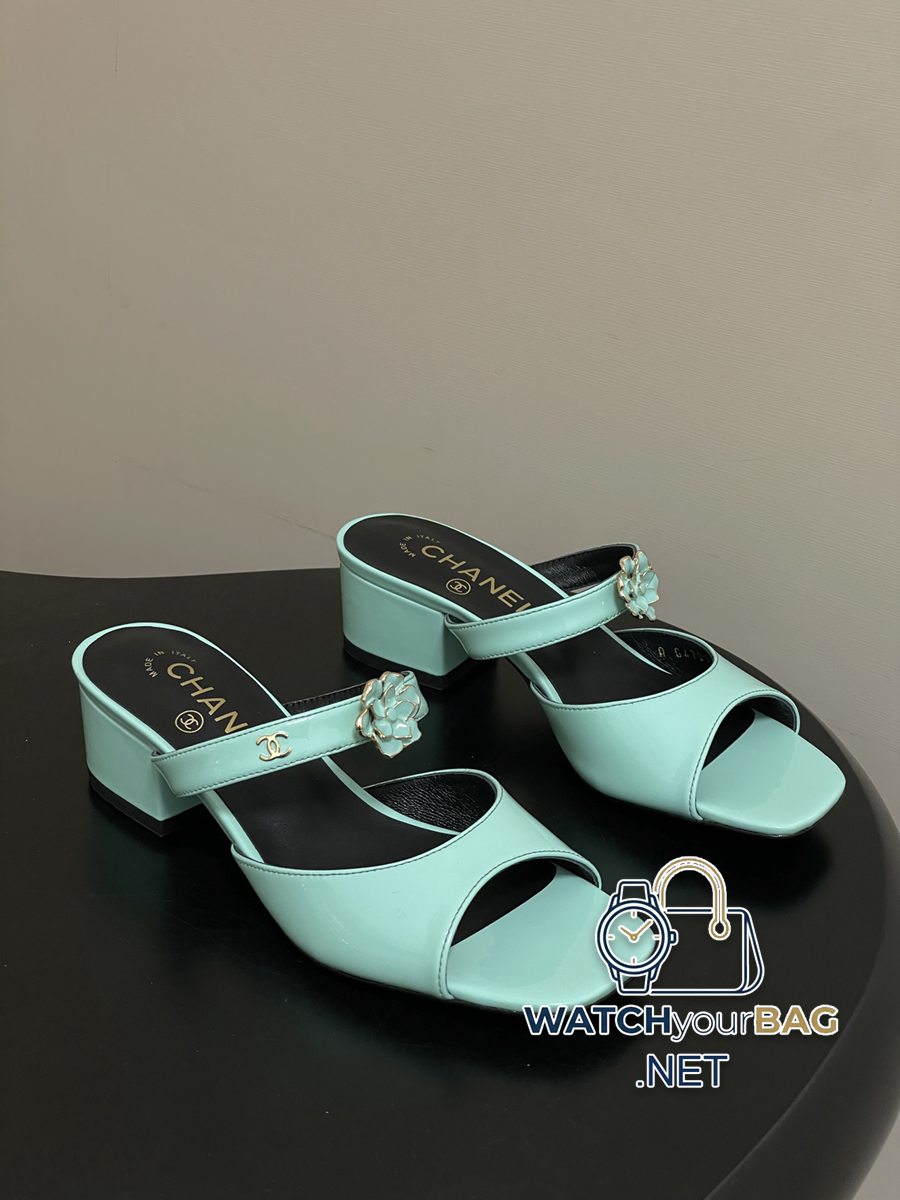 CLASSIC Chanel Sandals